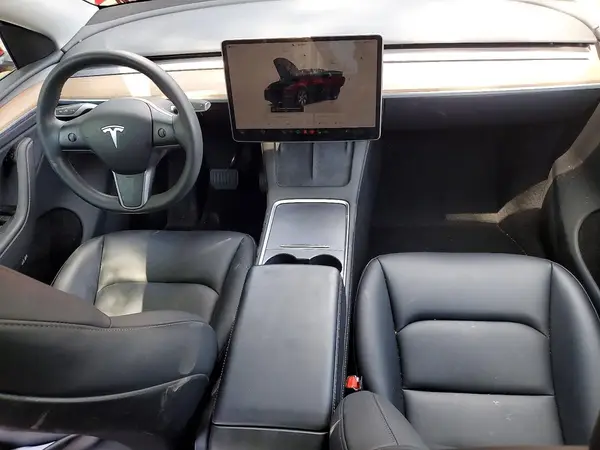 7SAYGDEE6PA165573 2023 TESLA MODEL Y - Image 8
