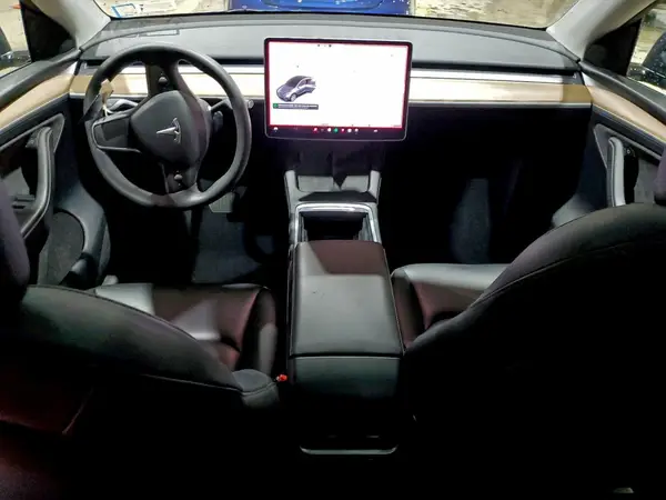 7SAYGDEE6PA179814 2023 TESLA MODEL Y - Image 8