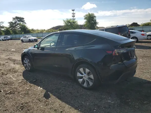 7SAYGDEE6PA181160 2023 TESLA MODEL Y - Image 2