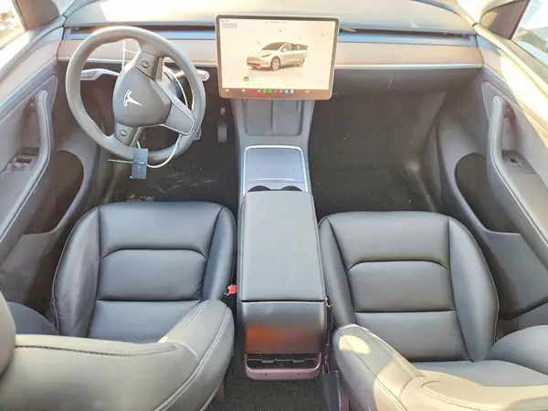 7SAYGDEE6PA181577 2023 TESLA MODEL Y - Image 8
