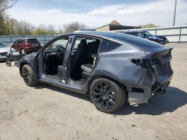 7SAYGDEE6PA185502 2023 TESLA MODEL Y - Image 2