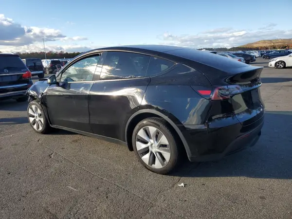 7SAYGDEE6PA187962 2023 TESLA MODEL Y - Image 2