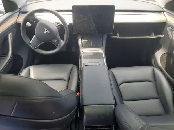 7SAYGDEE6PA188769 2023 TESLA MODEL Y - Image 8