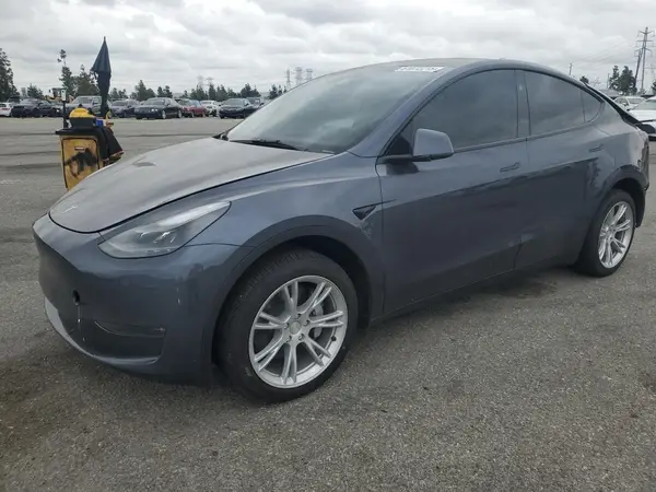 7SAYGDEE6PA190523 2023 TESLA MODEL Y - Image 1