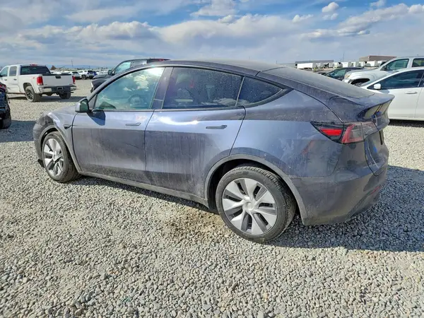 7SAYGDEE6PA201956 2023 TESLA MODEL Y - Image 2