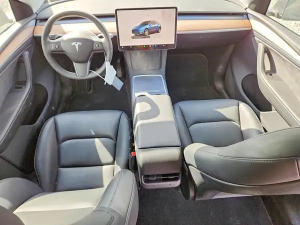 7SAYGDEE6PA201956 2023 TESLA MODEL Y - Image 8