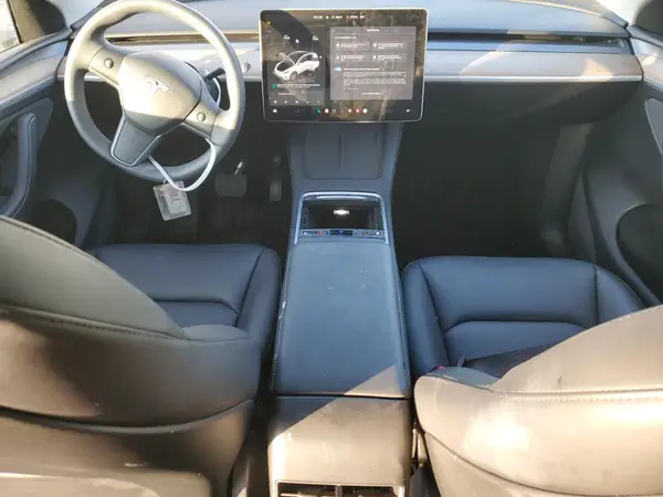 7SAYGDEE6PA203898 2023 TESLA MODEL Y - Image 8