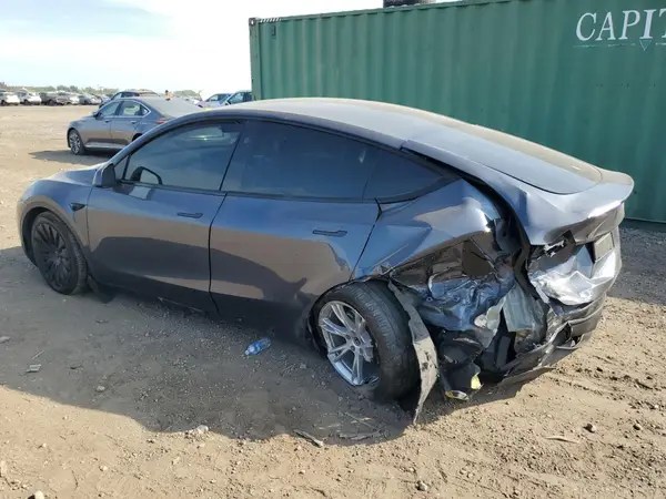 7SAYGDEE6PA208356 2023 TESLA MODEL Y - Image 2