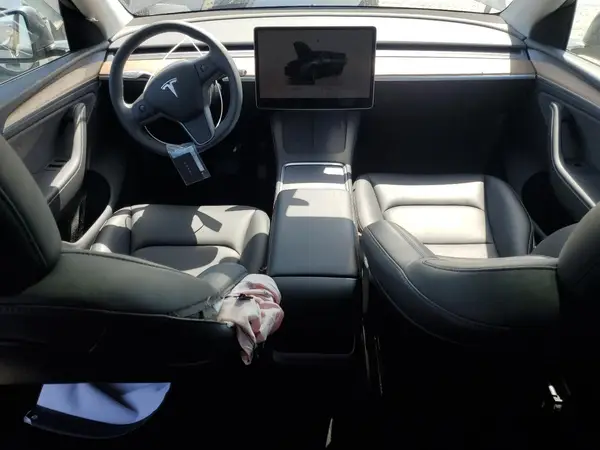 7SAYGDEE6PA209328 2023 TESLA MODEL Y - Image 8