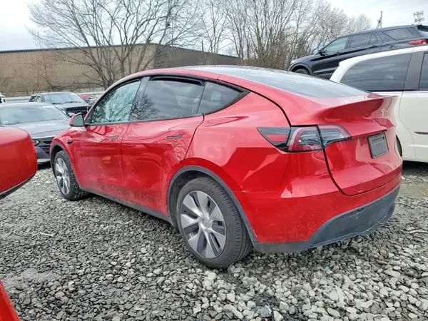 7SAYGDEE6PA210401 2023 TESLA MODEL Y - Image 2