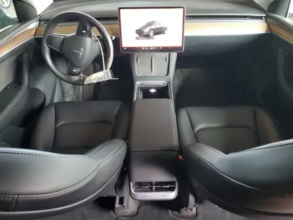 7SAYGDEE6PF599866 2023 TESLA MODEL Y - Image 8