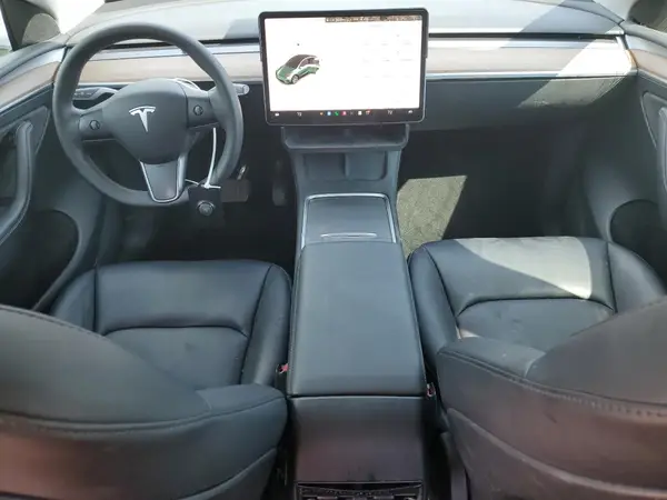 7SAYGDEE6PF599897 2023 TESLA MODEL Y - Image 8