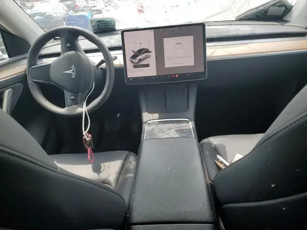 7SAYGDEE6PF604211 2023 TESLA MODEL Y - Image 8