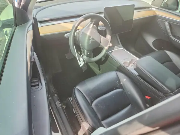7SAYGDEE6PF612003 2023 TESLA MODEL Y - Image 8