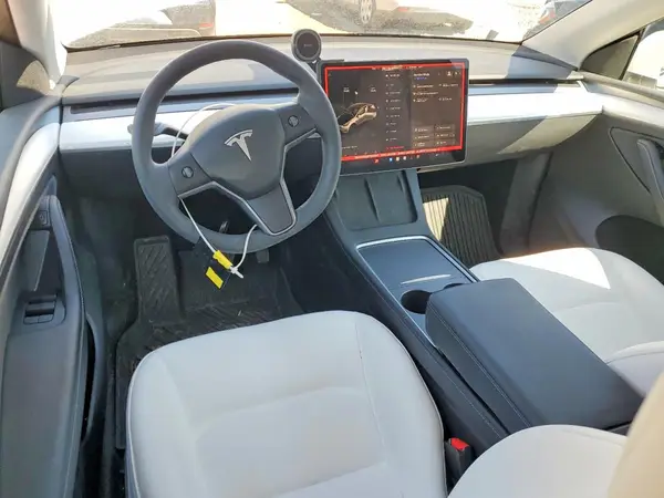 7SAYGDEE6PF638911 2023 TESLA MODEL Y - Image 8