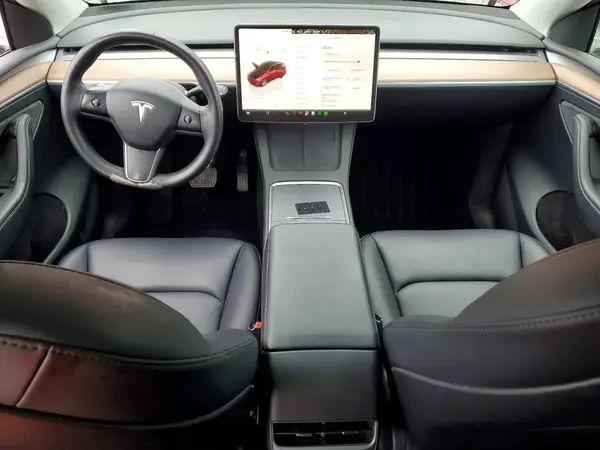 7SAYGDEE6PF674789 2023 TESLA MODEL Y - Image 8