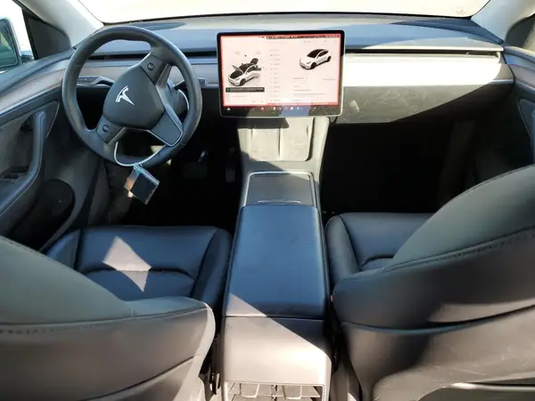 7SAYGDEE6PF676283 2023 TESLA MODEL Y - Image 8
