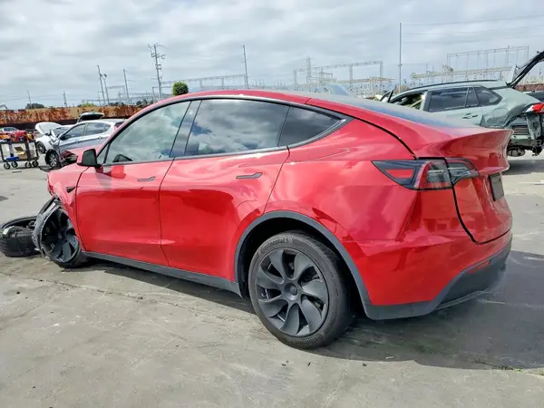 7SAYGDEE6PF684173 2023 TESLA MODEL Y - Image 2
