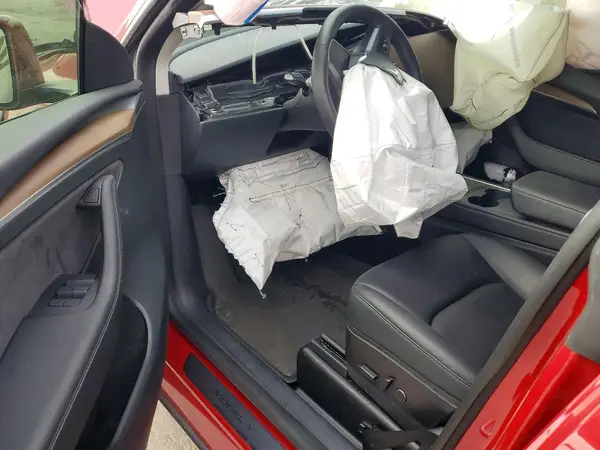 7SAYGDEE6PF684173 2023 TESLA MODEL Y - Image 8