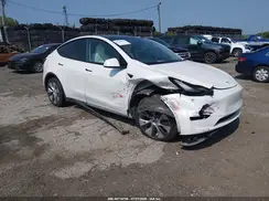 7SAYGDEE6PF698557 2023 TESLA MODEL Y