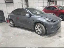 7SAYGDEE6PF701893 2023 TESLA MODEL Y