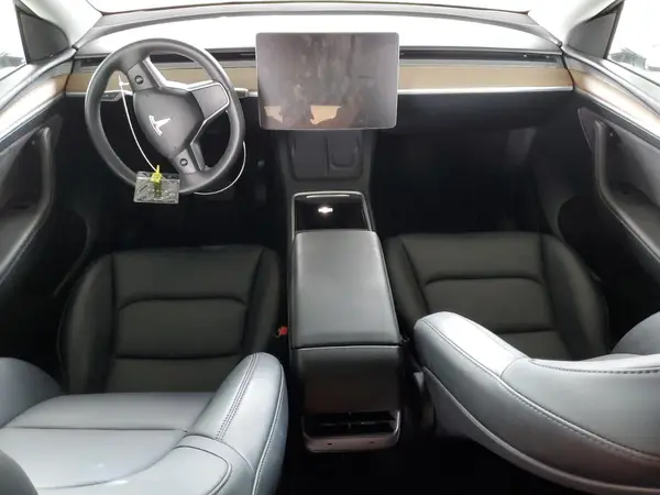 7SAYGDEE6PF751368 2023 TESLA MODEL Y - Image 8