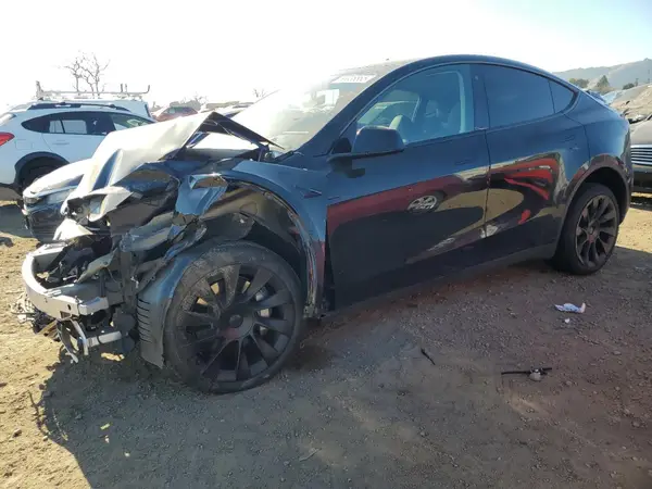 7SAYGDEE6PF751872 2023 TESLA MODEL Y - Image 1