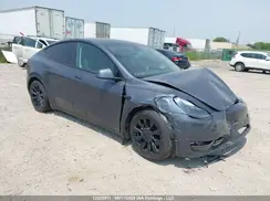 7SAYGDEE6PF771961 2023 TESLA MODEL Y