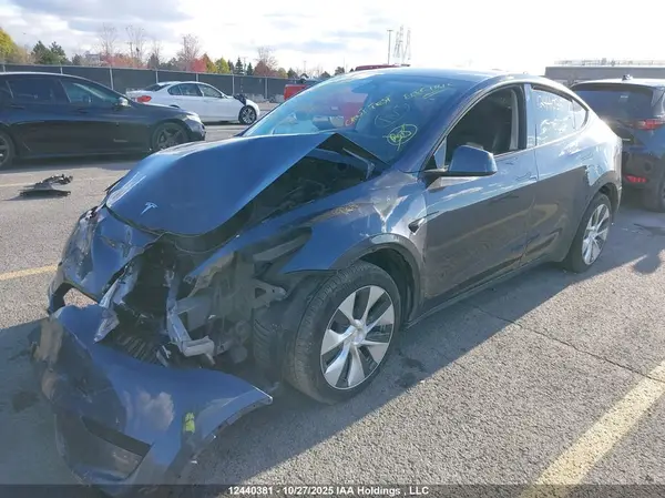 7SAYGDEE6PF775878 2023 TESLA MODEL Y - Image 2