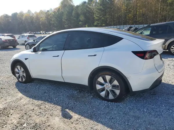 7SAYGDEE6PF782409 2023 TESLA MODEL Y - Image 2