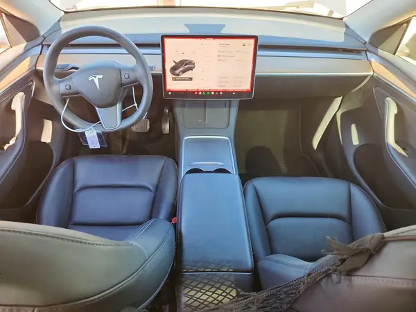 7SAYGDEE6PF787660 2023 TESLA MODEL Y - Image 8