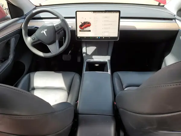 7SAYGDEE6PF788081 2023 TESLA MODEL Y - Image 8
