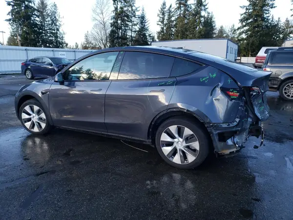 7SAYGDEE6PF789036 2023 TESLA MODEL Y - Image 2