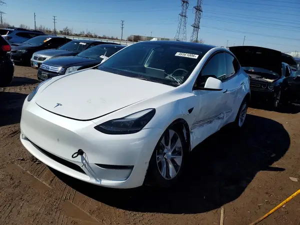 7SAYGDEE6PF802111 2023 TESLA MODEL Y - Image 1