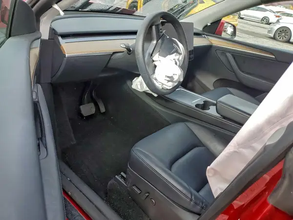 7SAYGDEE6PF833116 2023 TESLA MODEL Y - Image 8