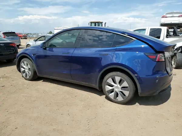 7SAYGDEE6PF847839 2023 TESLA MODEL Y - Image 2