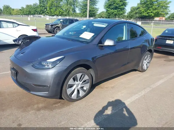 7SAYGDEE6PF859117 2023 TESLA MODEL Y - Image 2