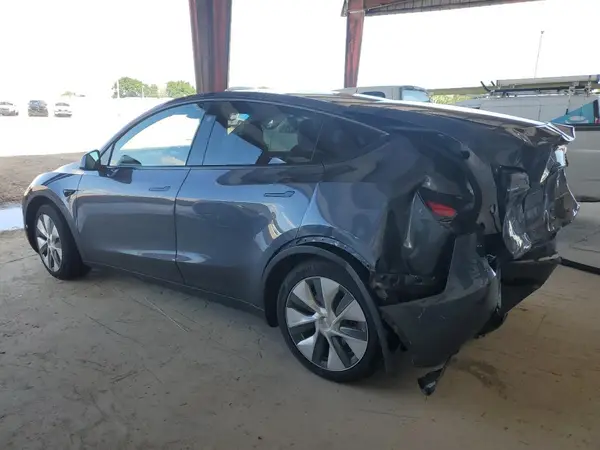 7SAYGDEE6PF866603 2023 TESLA MODEL Y - Image 2