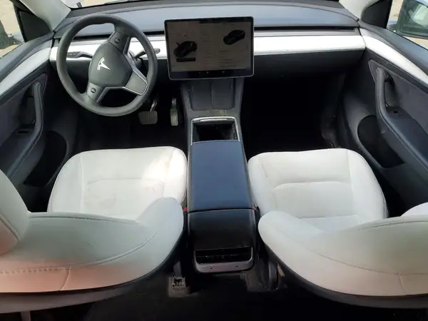 7SAYGDEE6PF868433 2023 TESLA MODEL Y - Image 8