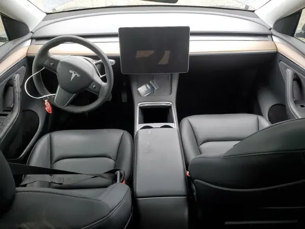 7SAYGDEE6PF868805 2023 TESLA MODEL Y - Image 8