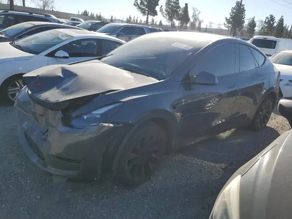 7SAYGDEE6PF872126 2023 TESLA MODEL Y - Image 1