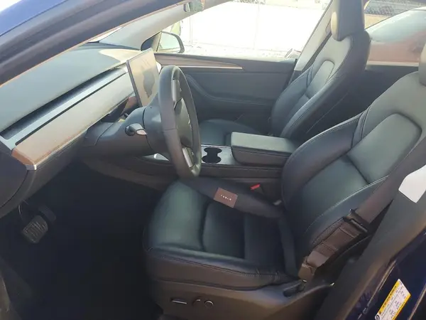 2023 TESLA MODEL Y auction photo 7