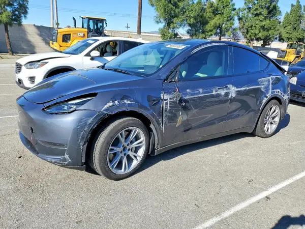 7SAYGDEE6PF872918 2023 TESLA MODEL Y - Image 1