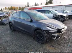 7SAYGDEE6PF883126 2023 TESLA MODEL Y