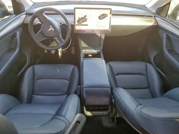 7SAYGDEE6PF889069 2023 TESLA MODEL Y - Image 8