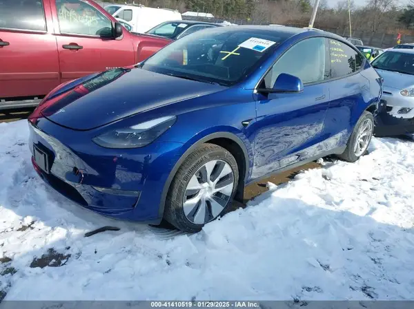 7SAYGDEE6PF890254 2023 TESLA MODEL Y - Image 2