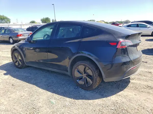 7SAYGDEE6PF895177 2023 TESLA MODEL Y - Image 2
