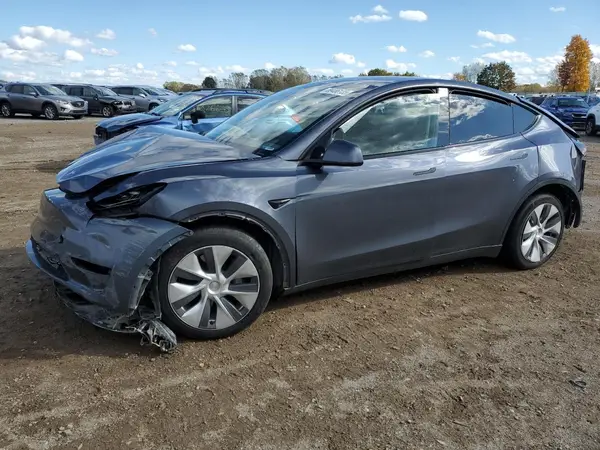 7SAYGDEE6PF895955 2023 TESLA MODEL Y - Image 1
