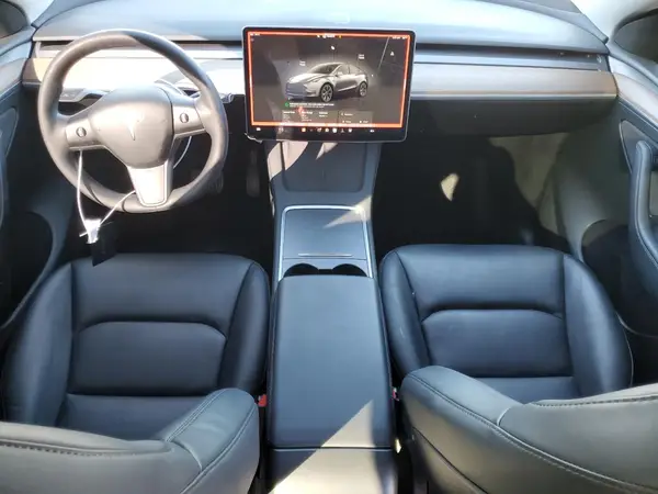 7SAYGDEE6PF929327 2023 TESLA MODEL Y - Image 8