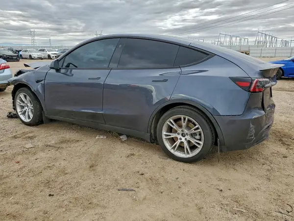 7SAYGDEE6PF937041 2023 TESLA MODEL Y - Image 2